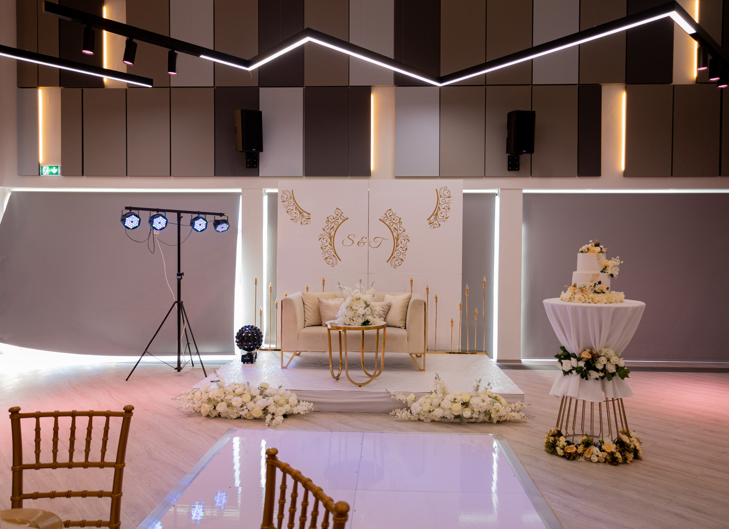 Full event planning service