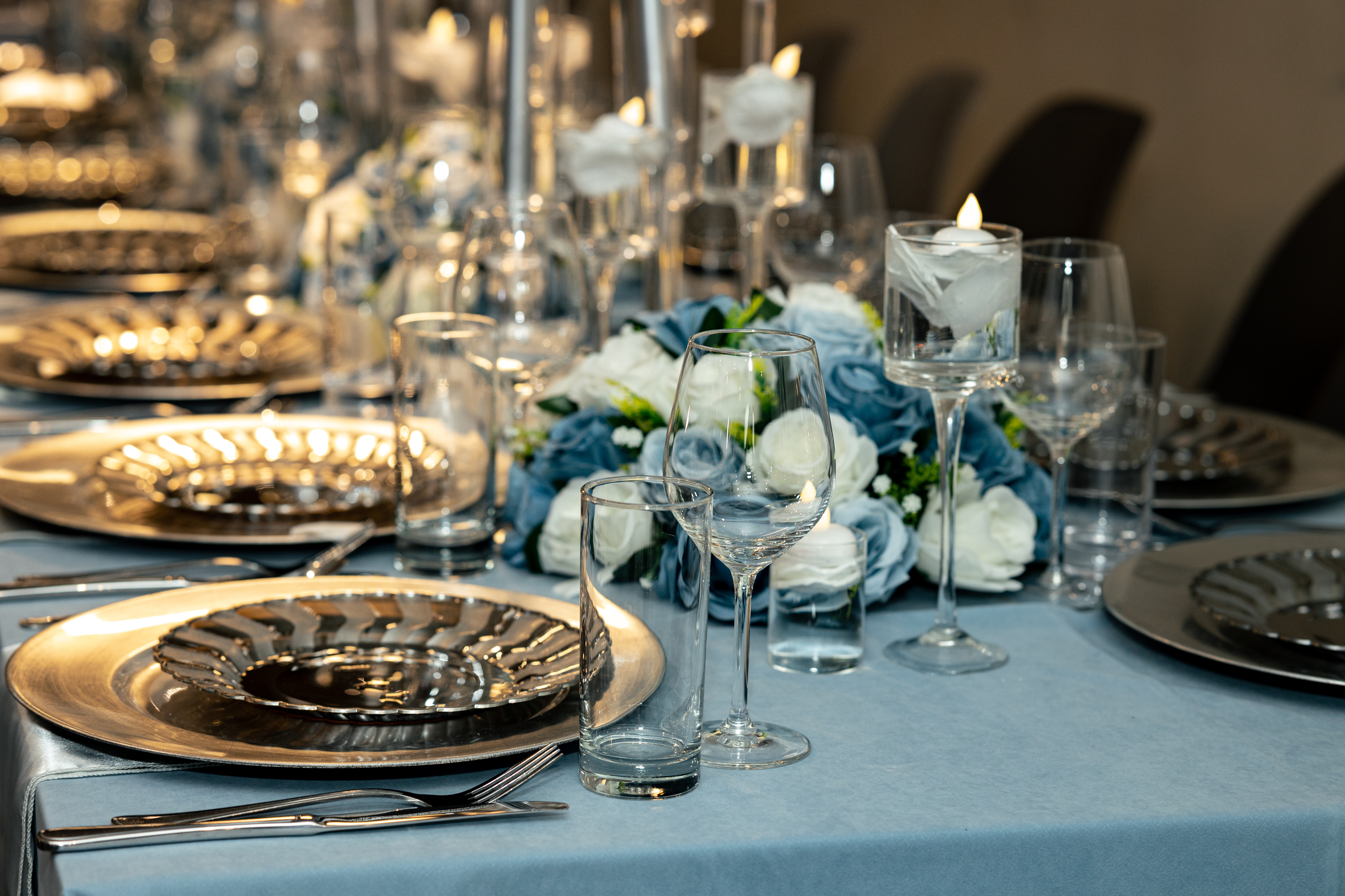 TABLE DECORATIONS  (40 guests)