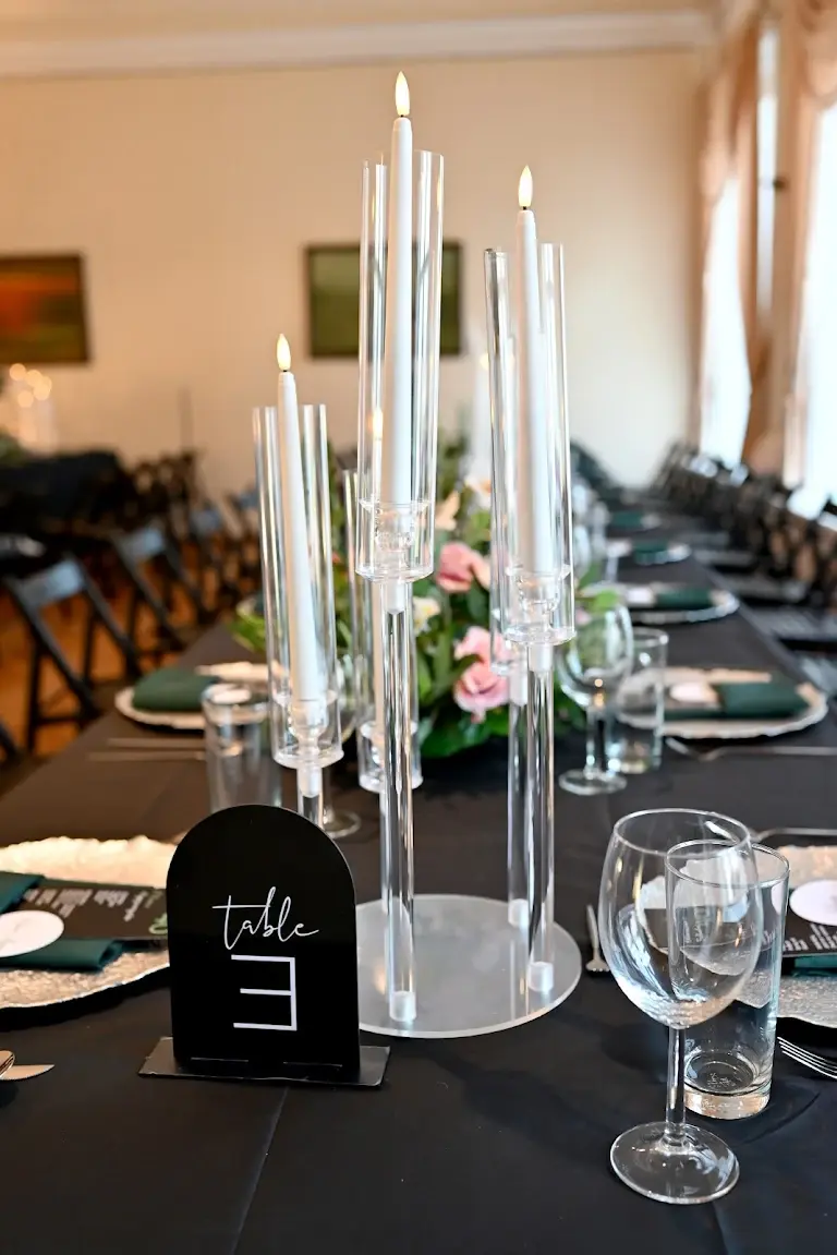 TABLE DECORATIONS (10 guests)